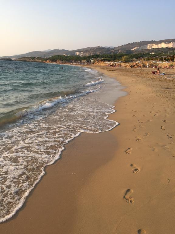 Minies Beach Villas Minia エクステリア 写真